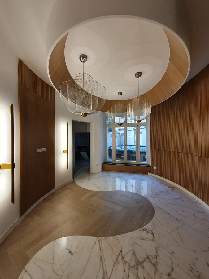 commercial furniture fit-out — Fine Cut Furniture, Neuilly-sur-Seine, France
