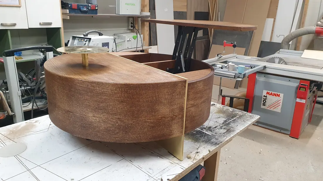 production in our own workshop — Fine Cut Furniture, Giarmata, Romania