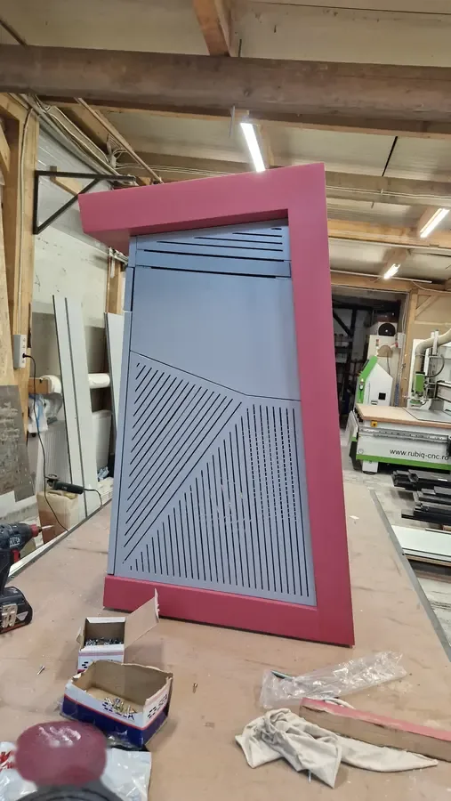 production in our own workshop — Fine Cut Furniture, Romania