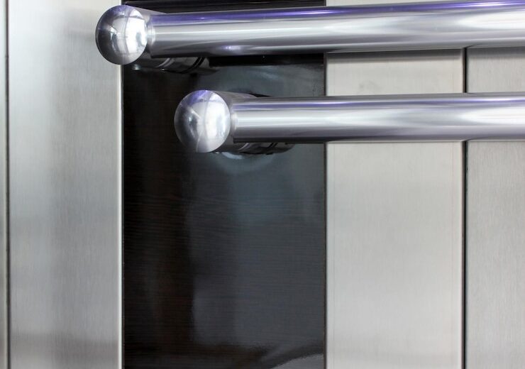 Tratamentul anti-amprentă pentru inox și alamă