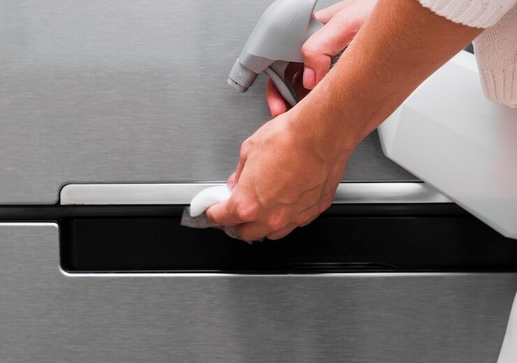 Curățarea inoxului fără a deteriora finisajul